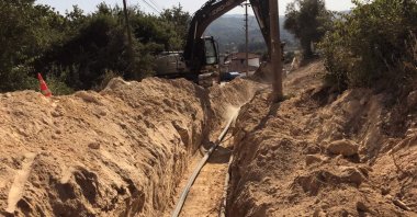 Municipality efforts to partially meet the water demand by reserving water solely for essential consumption, Muğla, Türkiye, Oct. 20, 2023. (IHA Photo)