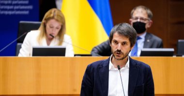 Ernest Urtasun speaks at the European Parliament in Brussels, Belgium, March 23, 2022. (Reuters File Photo)