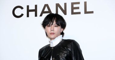 G-Dragon attends the "Chanel x Frieze" cocktail reception, Seoul, South Korea, Sept. 6, 2023. (Getty Images Photo)