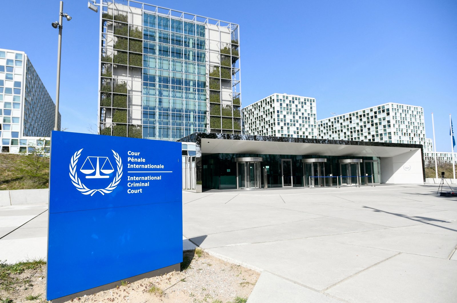 An exterior view of the International Criminal Court in the Hague, Netherlands, March 31, 2021. REUTERS/Piroschka van de Wouw/File Photo/File Photo