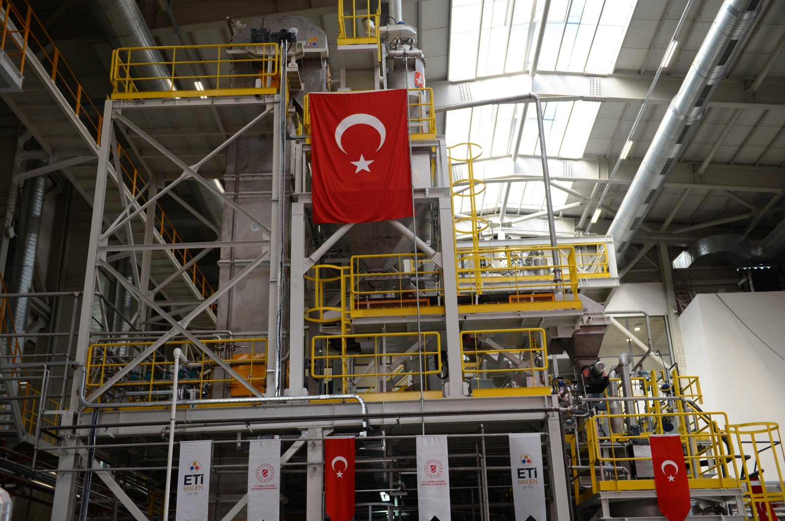 Turkish flag is seen during opening ceremony of Eti Maden Lithium Production facility, Eskişehir, central Türkiye, Dec. 29, 2020. (AA Photo)