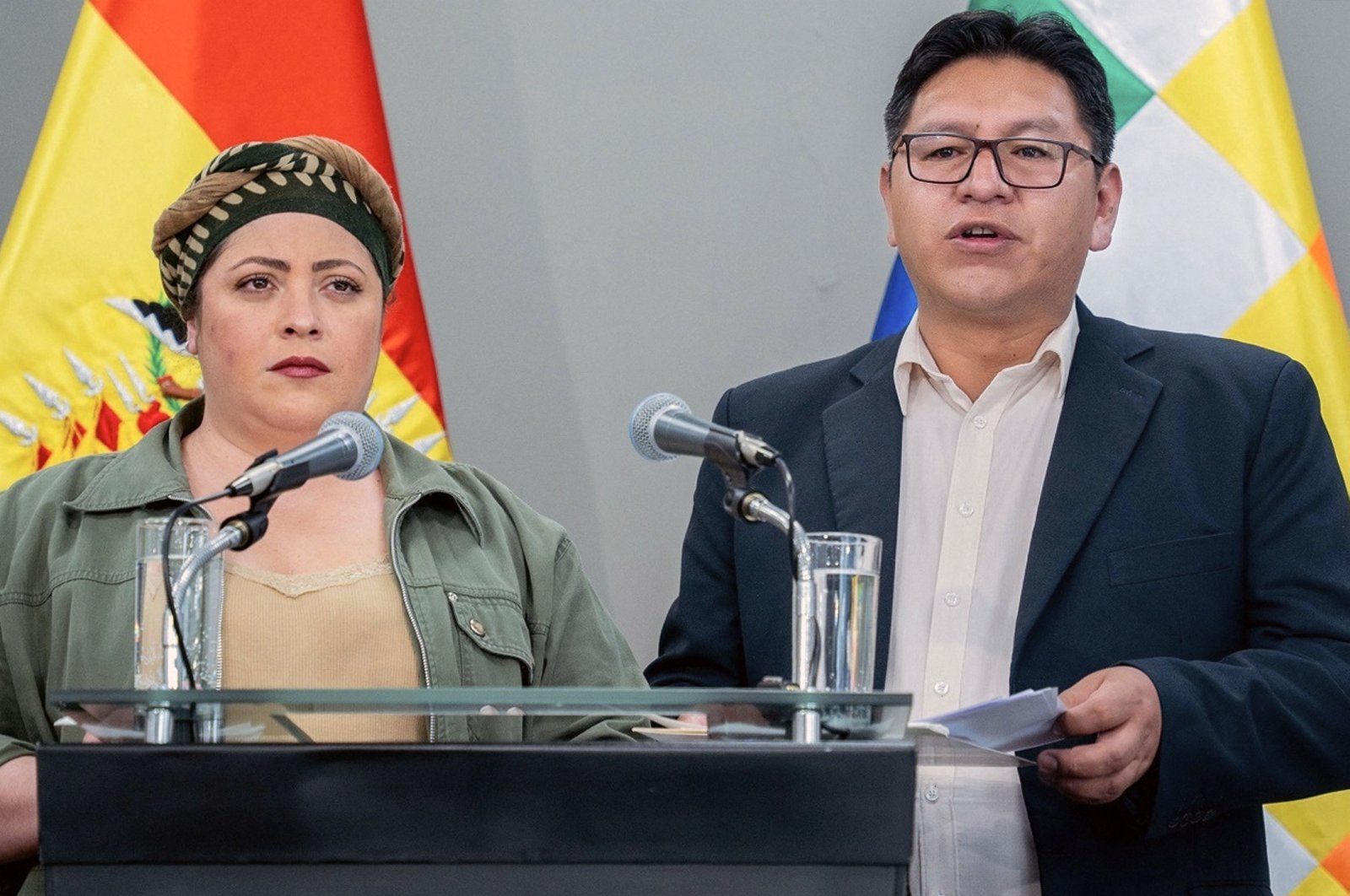 Bolivia&#039;s Deputy Foreign Minister Freddy Mamani (R) speaks next to the minister of the presidency Maria Nela Prada at a press conference announcing that Bolivia will break relations with Israel, Oct. 31, 2023. (AFP Photo)