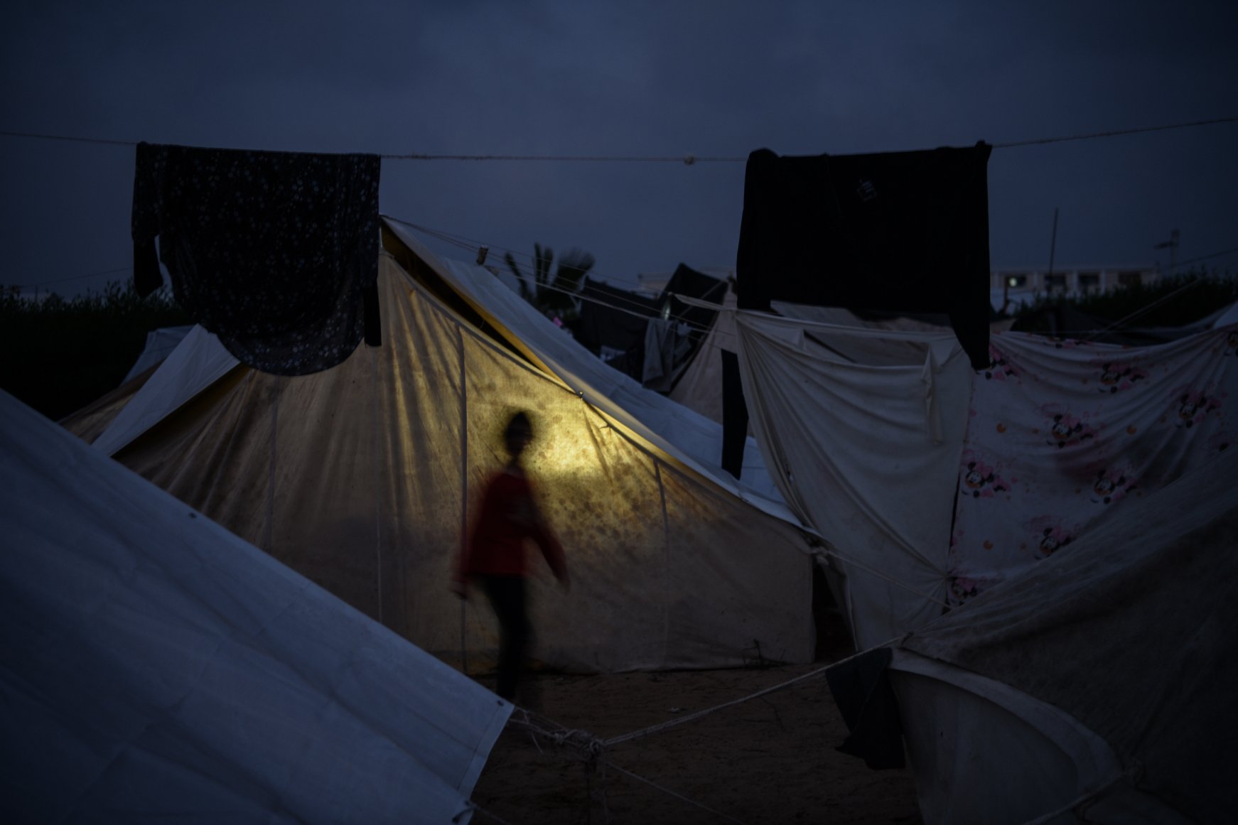 Fleeing Horror Gazan Families Sustain Lives In Un Tent Daily Sabah