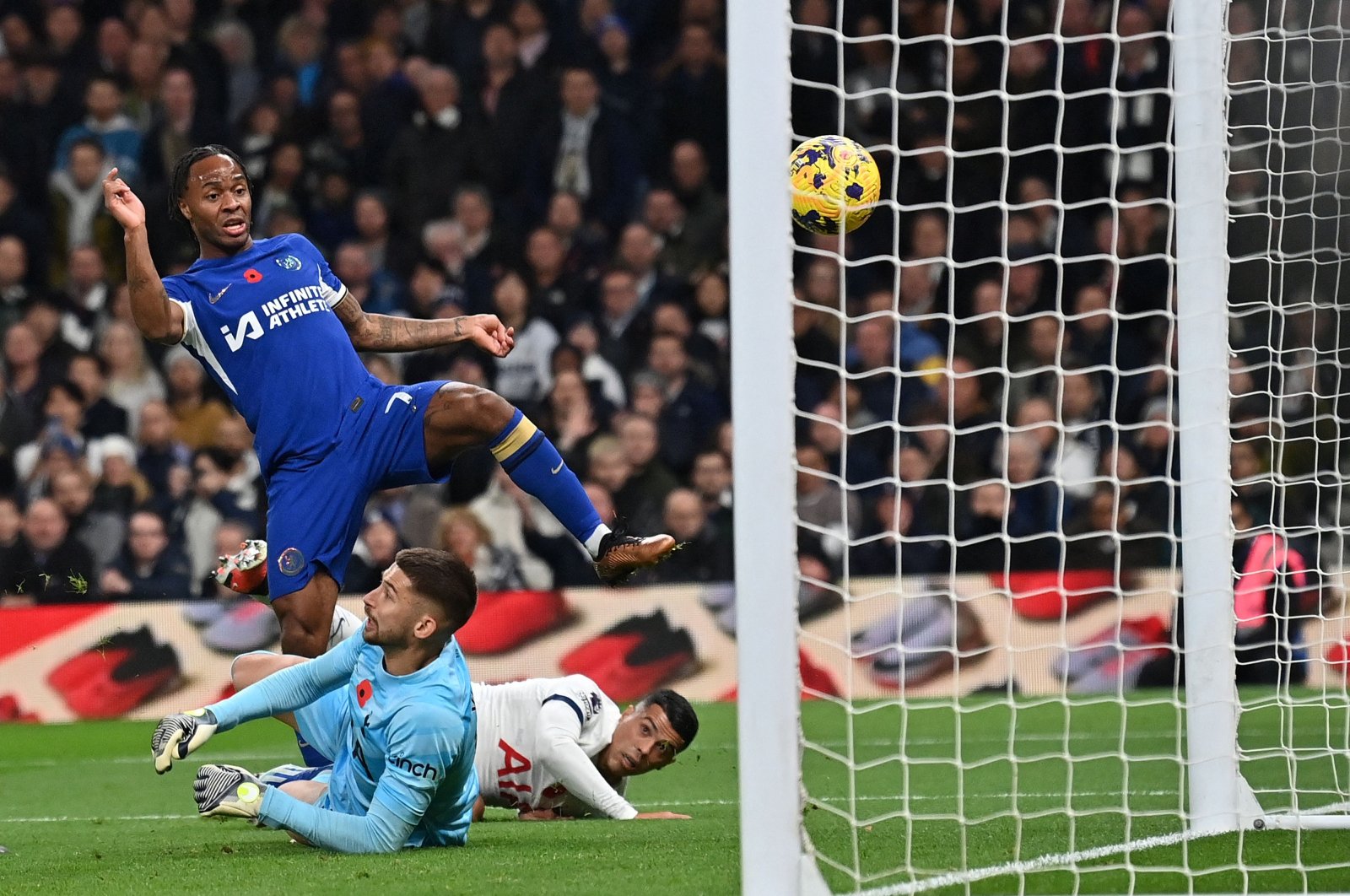 Chelsea&#039;s Raheem Sterling scores an offside goal during the English Premier League football match against Tottenham Hotspur, London, U.K., Nov. 6, 2023. (AFP Photo)