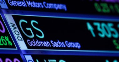 A screen displays the trading information for Goldman Sachs on the floor of the New York Stock Exchange (NYSE) in New York City, U.S., Oct. 17, 2022. (Reuters Photo)