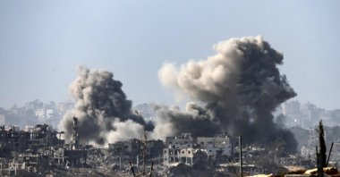 A smoke plume rises during Israeli bombardment in the Gaza Strip, Palestine, Nov. 9, 2023. (AFP Photo)