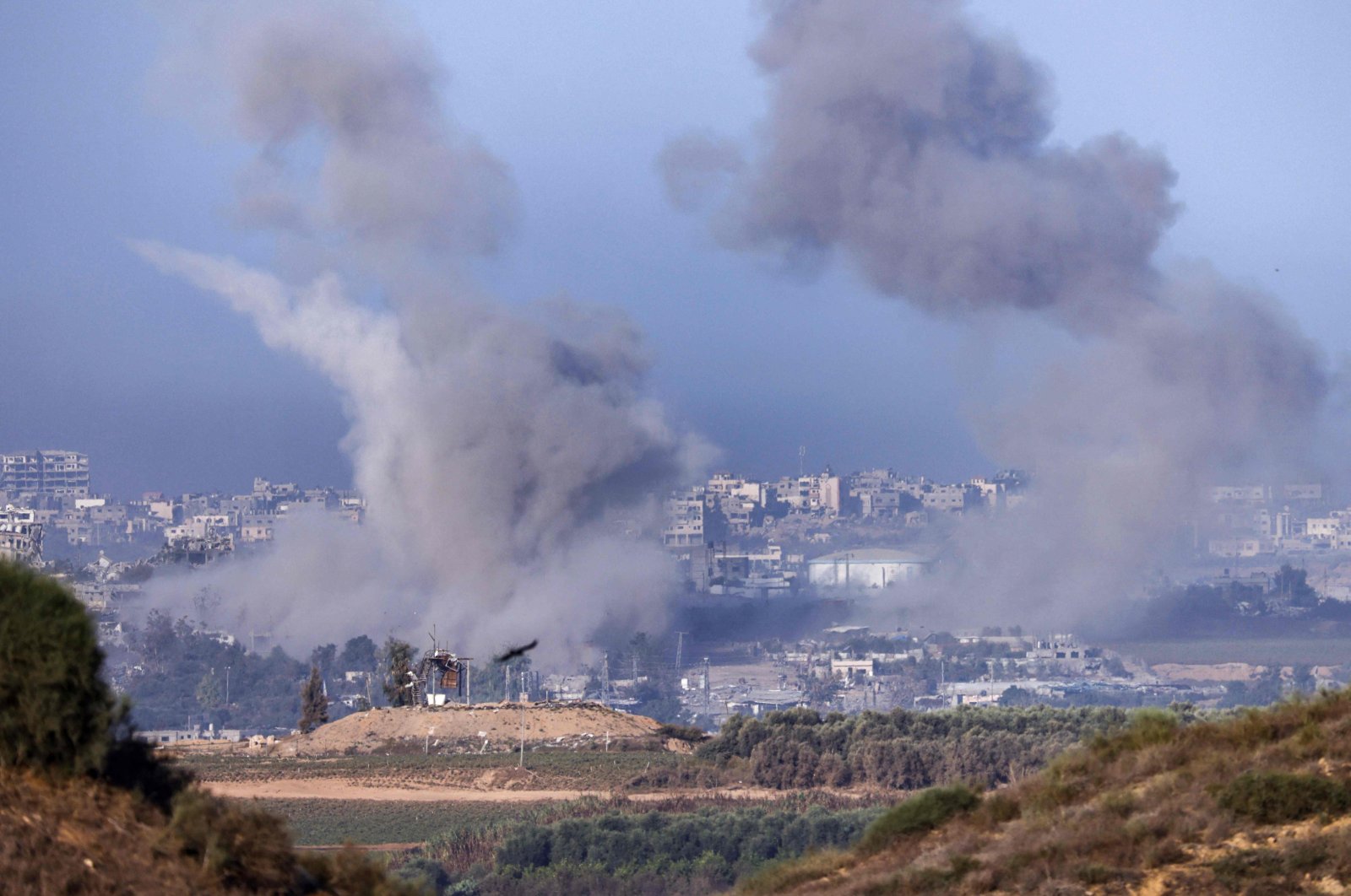 Smoke billows during the Israeli bombardment in the Gaza Strip, Palestine, Nov. 10, 2023. (AFP Photo)