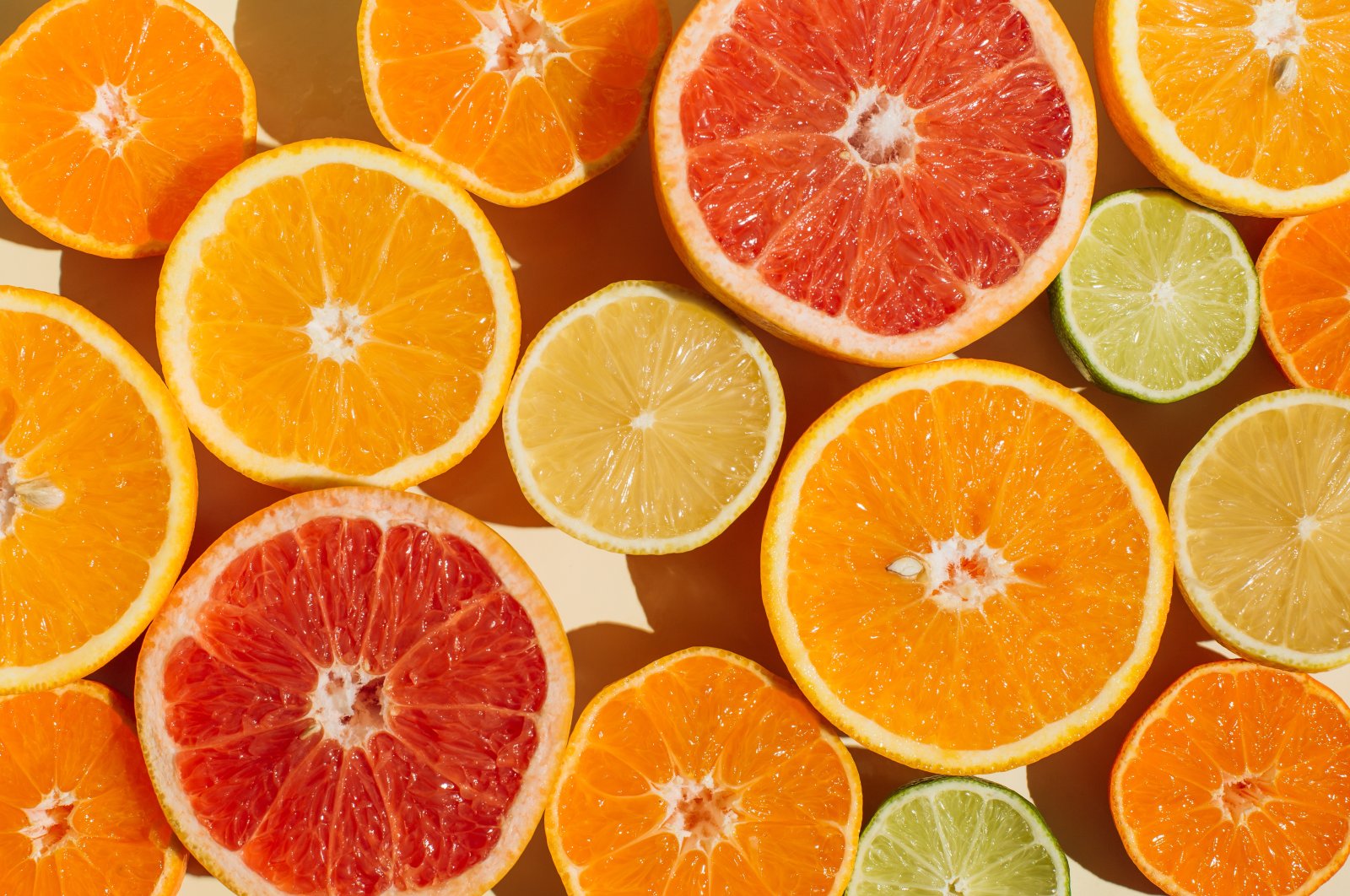 The pattern of slices citrus-fruit of Lemons, oranges, grapefruit, lime. (Getty Images Photo)