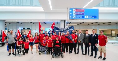 The Turkish Paralympic team upon their arrival from Cairo, Istanbul, Türkiye, Nov. 13, 2023. (IHA Photo)
