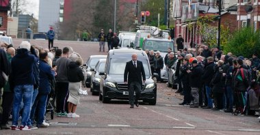 The hearse arrives ahead of the funeral of Sir Bobby Charlton at Manchester Cathedral, Manchester, U.K., Nov. 13, 2023. (AA Photo)
