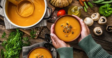 Alternative recipes with flavors like apple, cinnamon, orange and pumpkin. (Getty Images Photo)