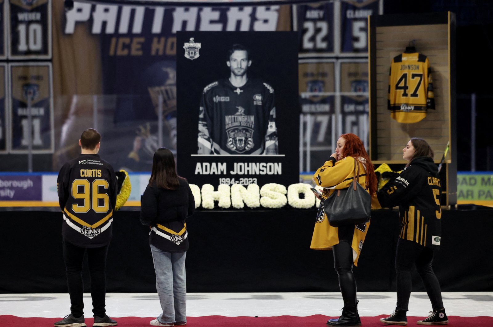 Fans are seen inside the stadium during the memorial for former Nottingham Panthers&#039; Adam Johnson, Nottingham, U.K., Nov. 4, 2023. (Reuters Photo)