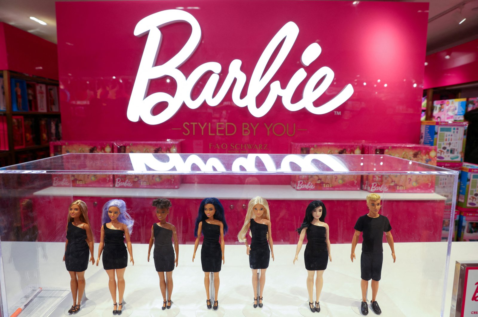 Barbie dolls, a brand owned by Mattel, are seen at the FAO Schwarz toy store in Manhattan, New York City, U.S., Nov. 24, 2021. (Reuters Photo)