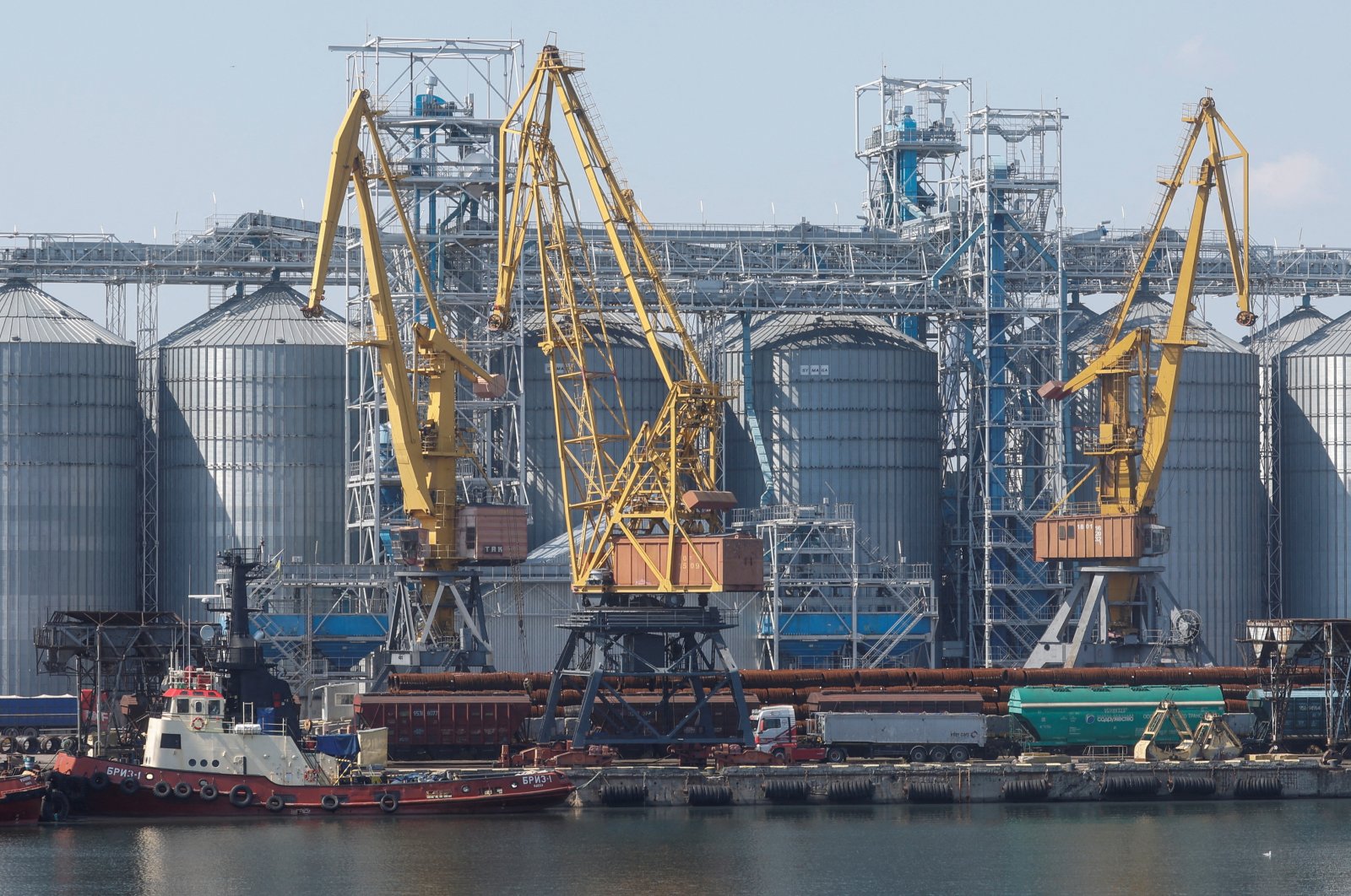 A view shows a grain terminal in the seaport in Odesa after restarting grain exports, Ukraine, Aug. 19, 2022. (Reuters Photo)
