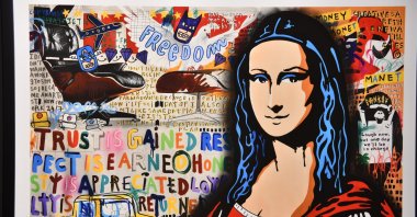 An artwork by Pop artist Jisbar shows the Mona Lisa with a Turkish flag, Istanbul, Türkiye, Nov. 11, 2023. (Photo courtesy of Kalyon Kültür)