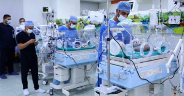 Medics care for premature Palestinian babies evacuated from Gaza at a hospital in Cairo, Egypt, Nov. 20, 2023. (AFP Photo)
