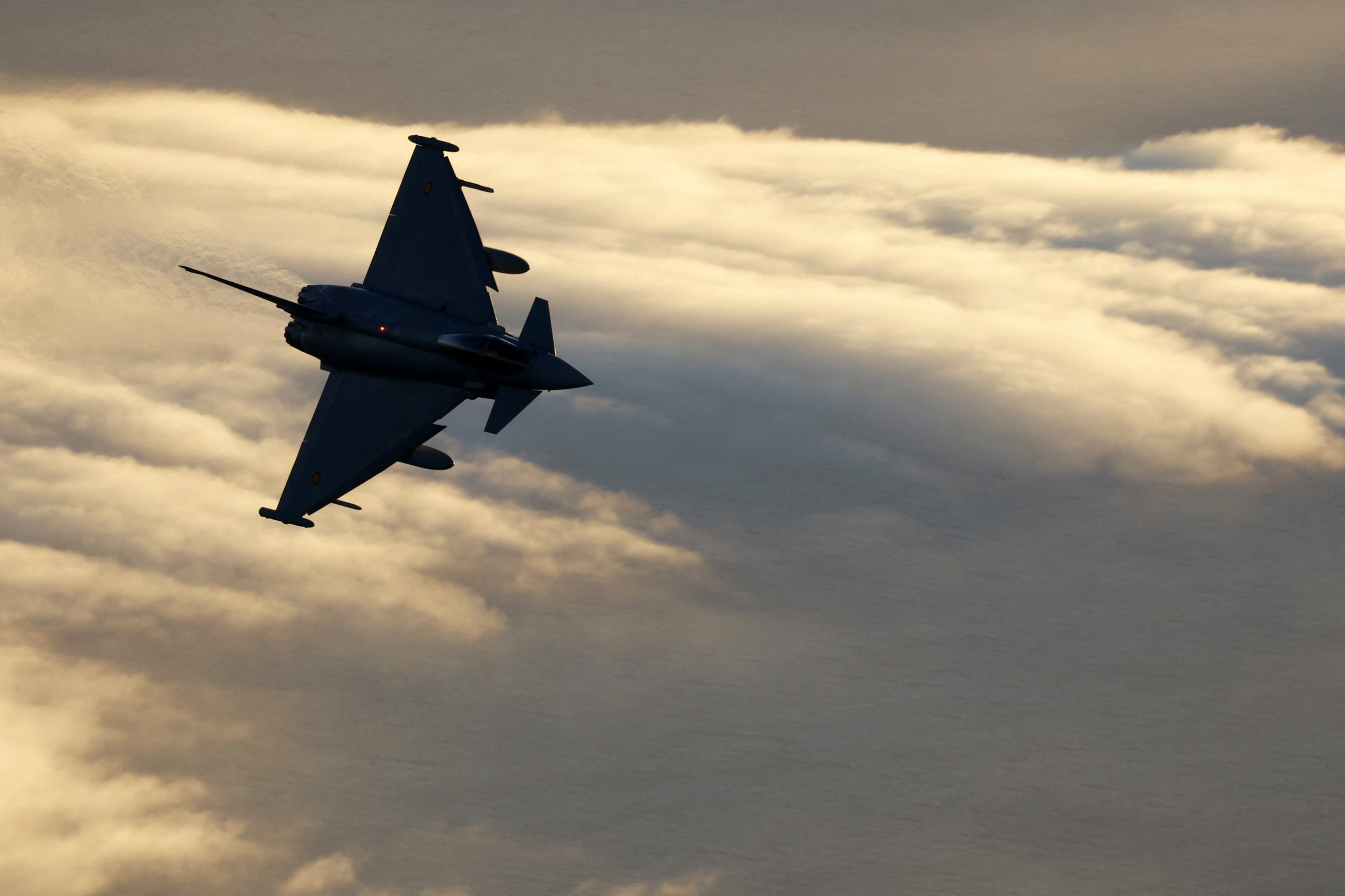 Türkiye sought Eurofighters after uncertainty over F-16 sale: Source ...