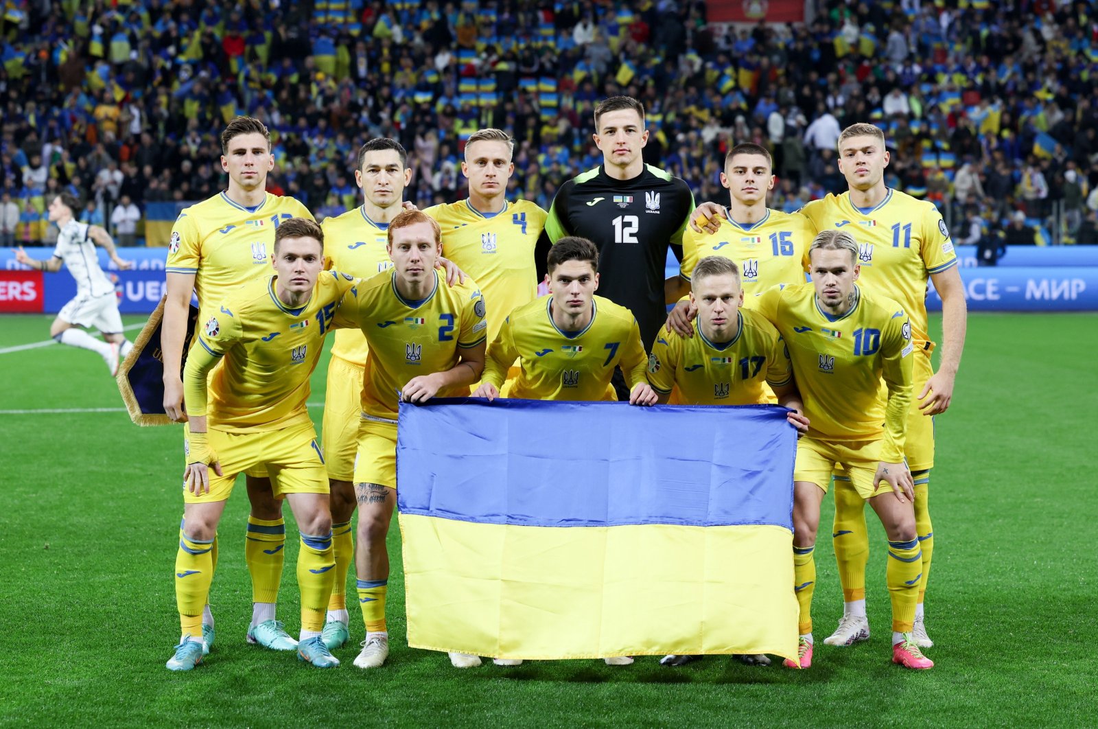 Ukraine starting eleven players pose for the team photo prior to the UEFA Euro 2024 Group C qualification match between Ukraine and Italy in Leverkusen, Germany, Nov. 20, 2023. (EPA Photo)