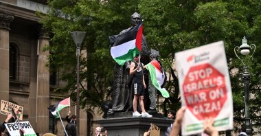 People participate in a Pro-Palestine demonstration, Melbourne, Australia, Nov. 23, 2023. (EPA Photo)