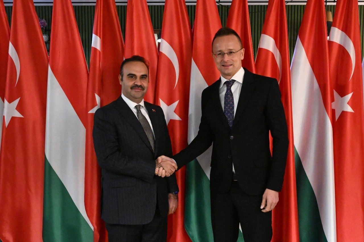 Industry and Technology Minister Mehmet Fatih Kacır shakes hands with Peter Szijjarto, minister of Foreign Affairs and Trade of Hungary, Budapest, Hungary, Nov. 24, 2023. (IHA Photo)