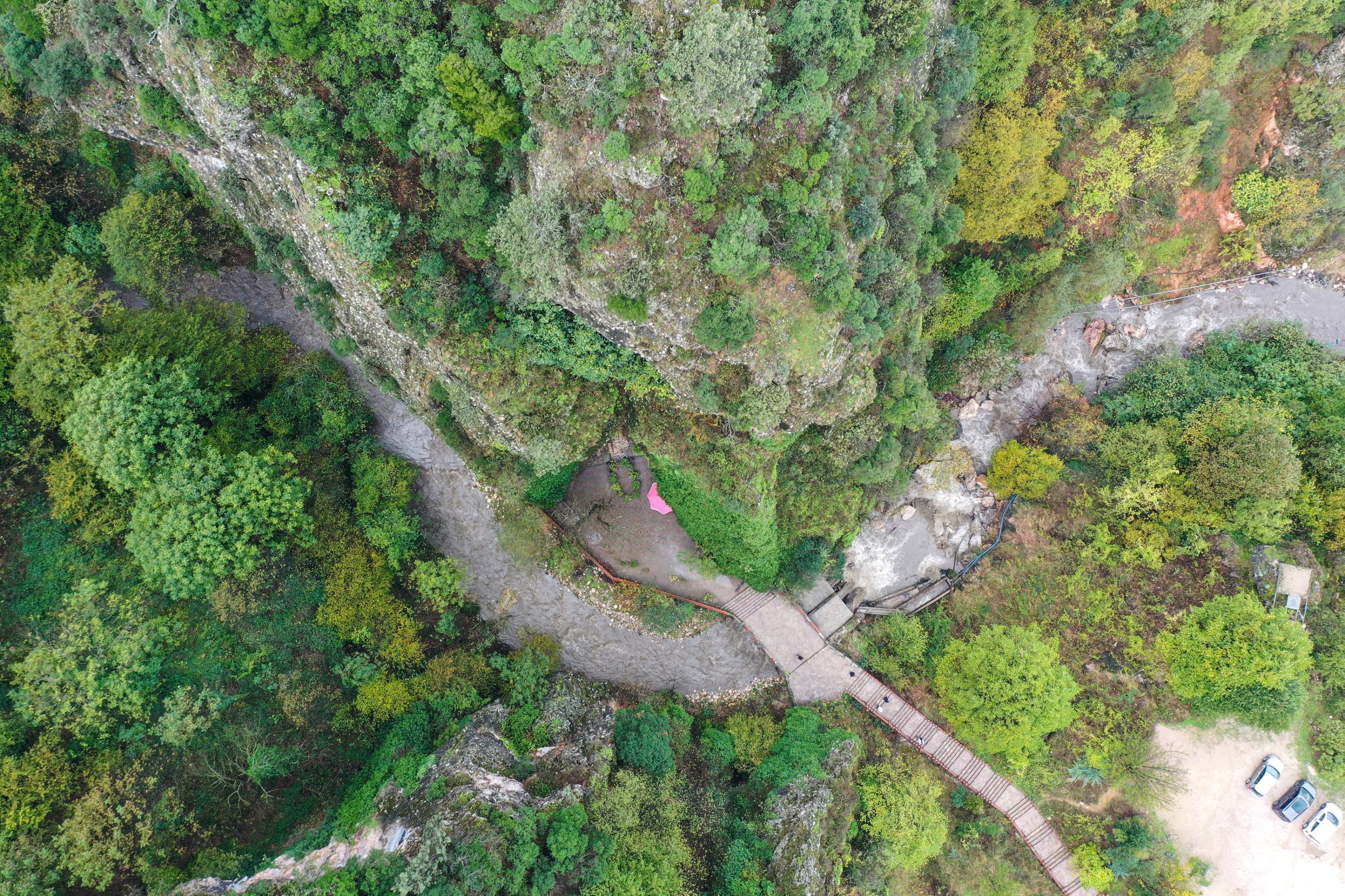 Aan aerial view of the area where Oylat Cave is situated, Bursa, northwestern Türkiye, Nov. 27, 2023. (AA Photo)