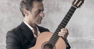 Spanish guitarist Igor Gayarre. (Photo courtesy of Cervantes Institute)