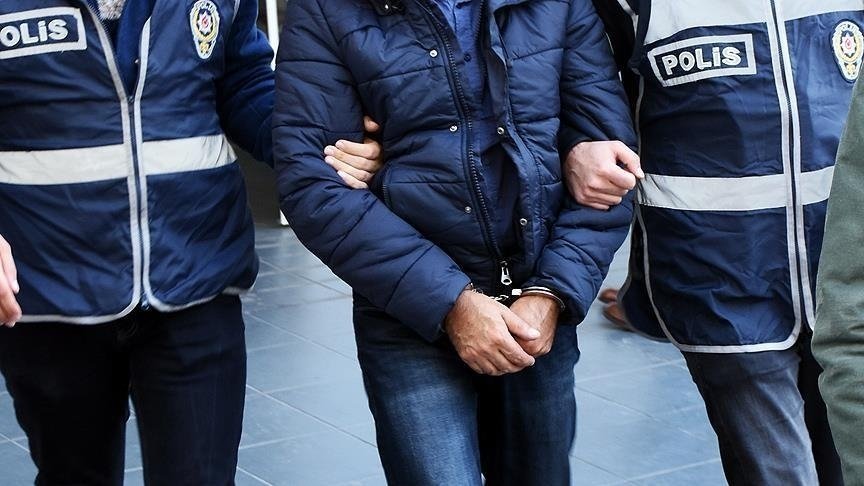 Over 1,000 suspects with arrest warrants apprehended across Türkiye | Daily  Sabah