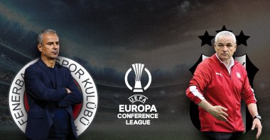 The illustration shows the Conference League logo between Fenerbahçe coach Ismail Kartal (L) and Beşiktaş&#039;s coach Rıza Çalımbay. (Illustration by Mehmet Mücahıt Yılmaz)