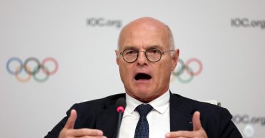 IOC member and Advisory Board Member Karl Stoss of Austria gestures during a press conference after an International Olympic Committee (IOC) Executive Board committee meeting, Paris, France, Nov. 29, 2023. (AFP Photo)