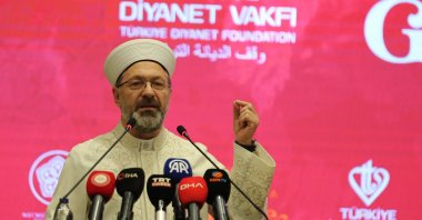 Presidency of Religious Affairs (Diyanet) head Ali Erbaş is speaking at a symposium in Konya, Türkiye, Dec.1, 2023 (AA Photo)