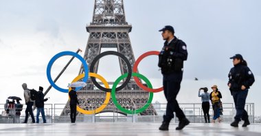 After winning the 2024 Olympic organization, Paris put the Olympic rings in front of the Eiffel Tower, Paris, France, Sept. 18, 2017. (Getty Images Photo)