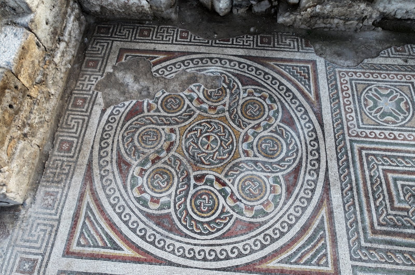 A mosaic area spanning 600 square meters has been unearthed in the ongoing excavation works in the district of Incesu in Kayseri, Türkiye, Nov. 10, 2023. (AA Photo)