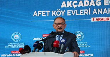 Environment, Urbanization and Climate Change Minister Mehmet Özhaseki at a home handover ceremony in earthquake-hit Malatya, Türkiye, Dec. 5, 2023. (IHA Photo)