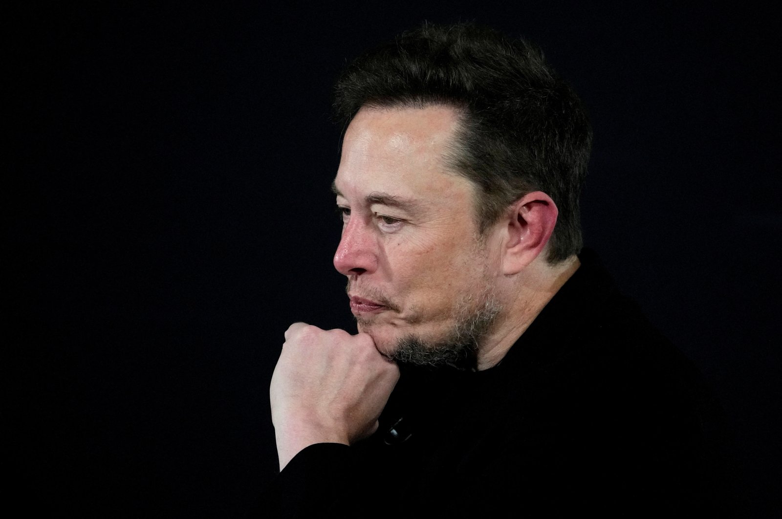 Musk’s startup xAI seeks to raise  billion in equity offering