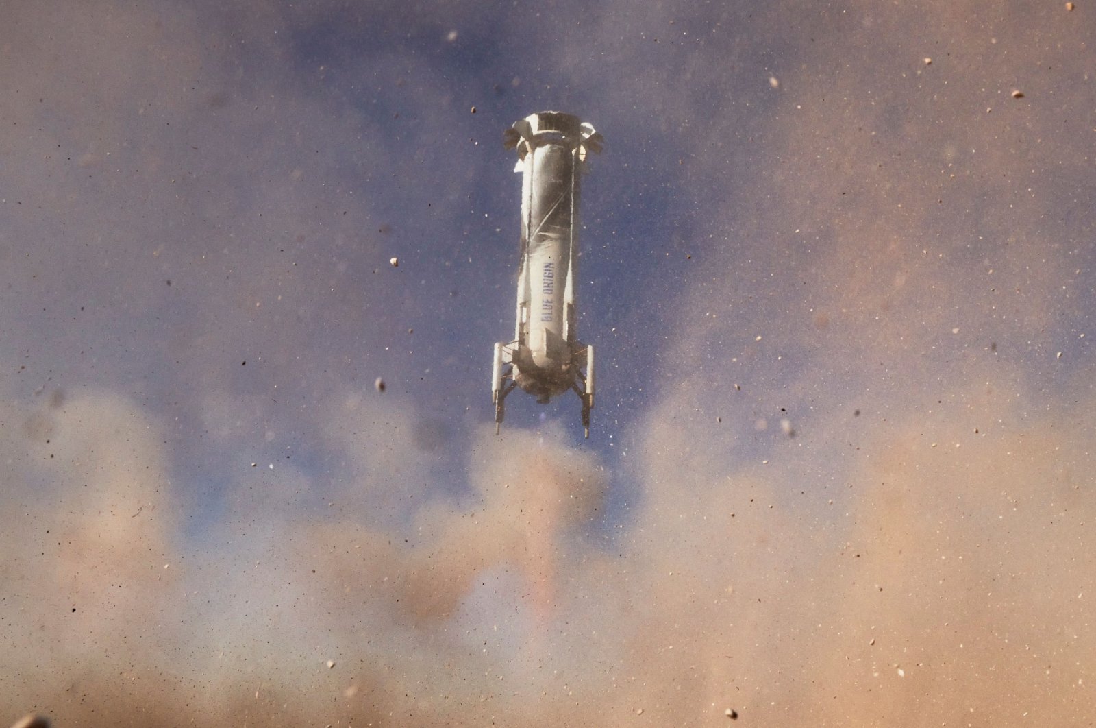 Blue Origin's New Shepard touches down. A new rocket simulator in Florida is giving the experience of what it's like to take the $200,000 flight up into weightlessness. (Blue Origin via dpa File Photo)