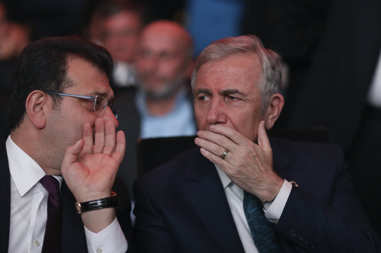 Istanbul Mayor Ekrem Imamoğlu (L) and Ankara Mayor Mansur Yavaş speak as six opposition parties present their joint program before general elections, in Ankara, Türkiye, Jan. 30, 2023. (AP photo)