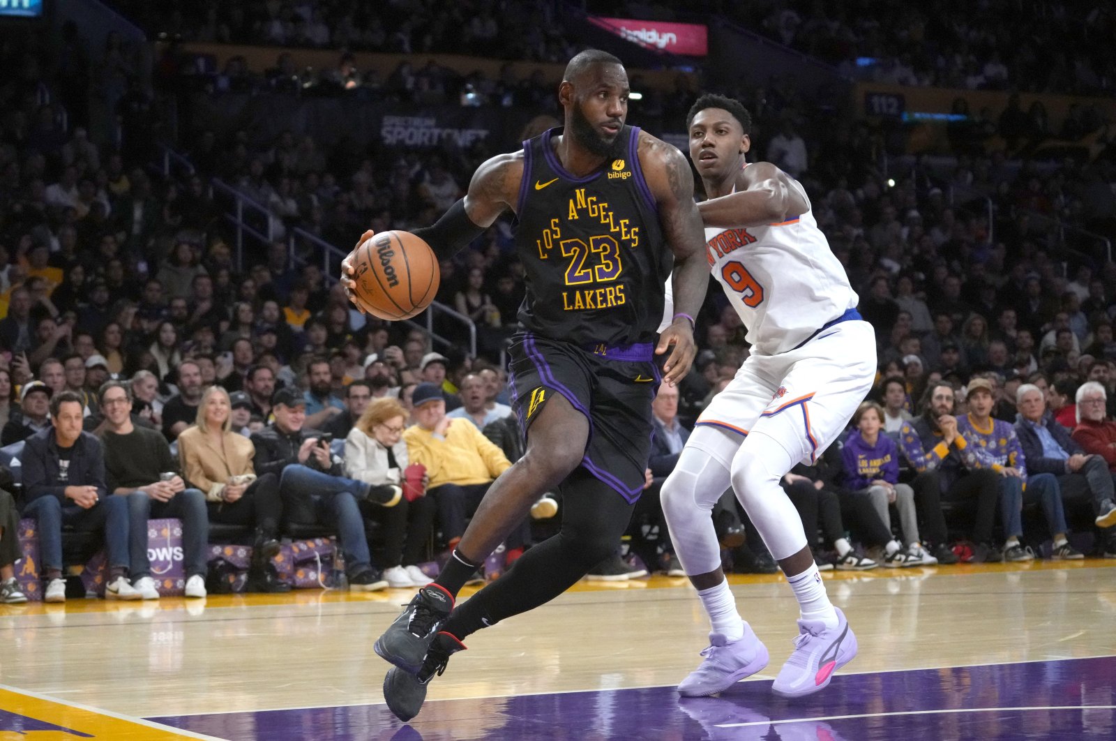 Knicks hold off Lakers 114-109 despite LeBron’s 109th triple-double