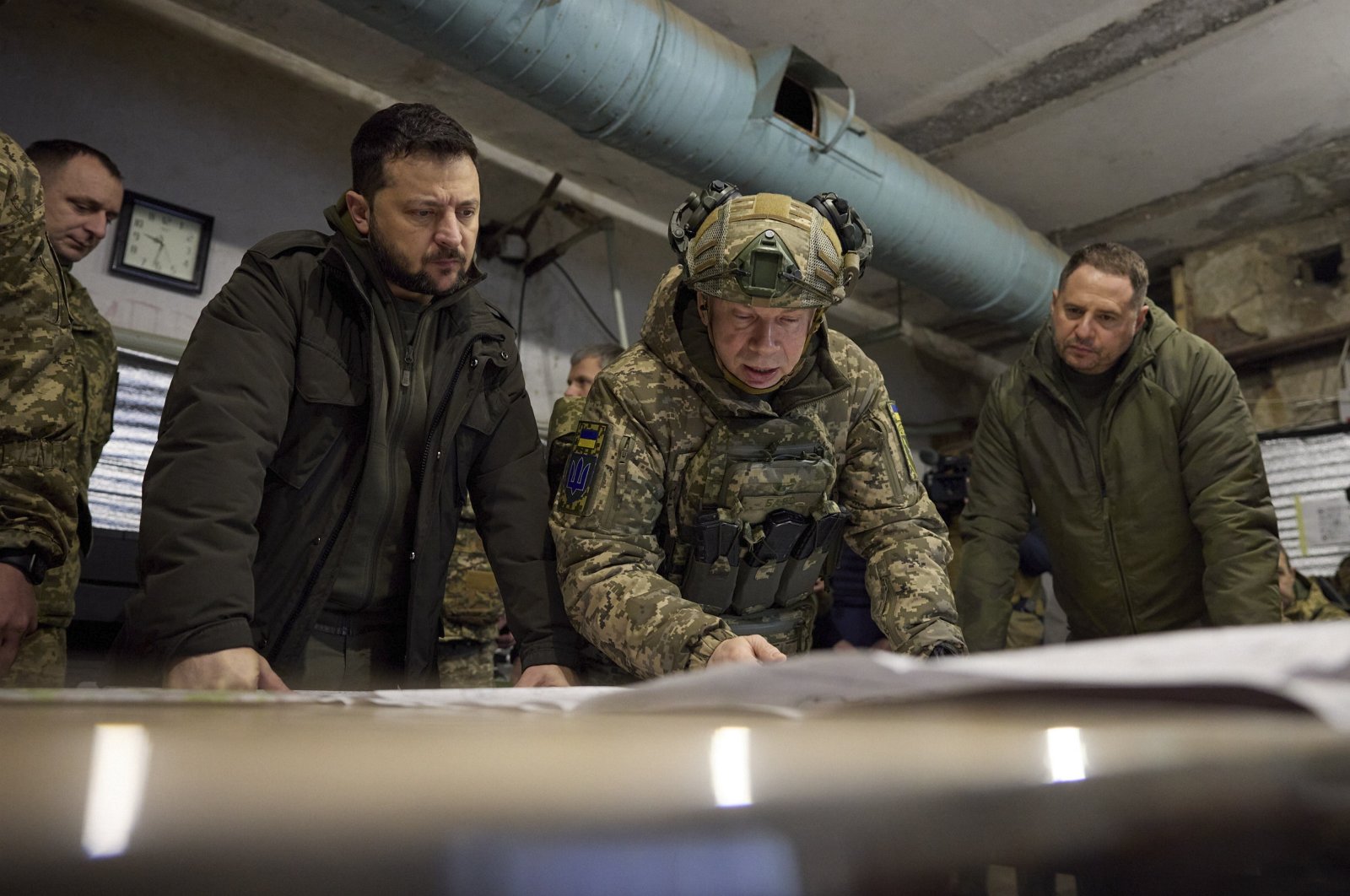 Ukrainian President Volodymyr Zelenskyy (L) taking part in a meeting with commanders near a front line close to Kupiansk, Kharkiv region, Ukraine, Nov. 30, 2023. (EPA Photo)