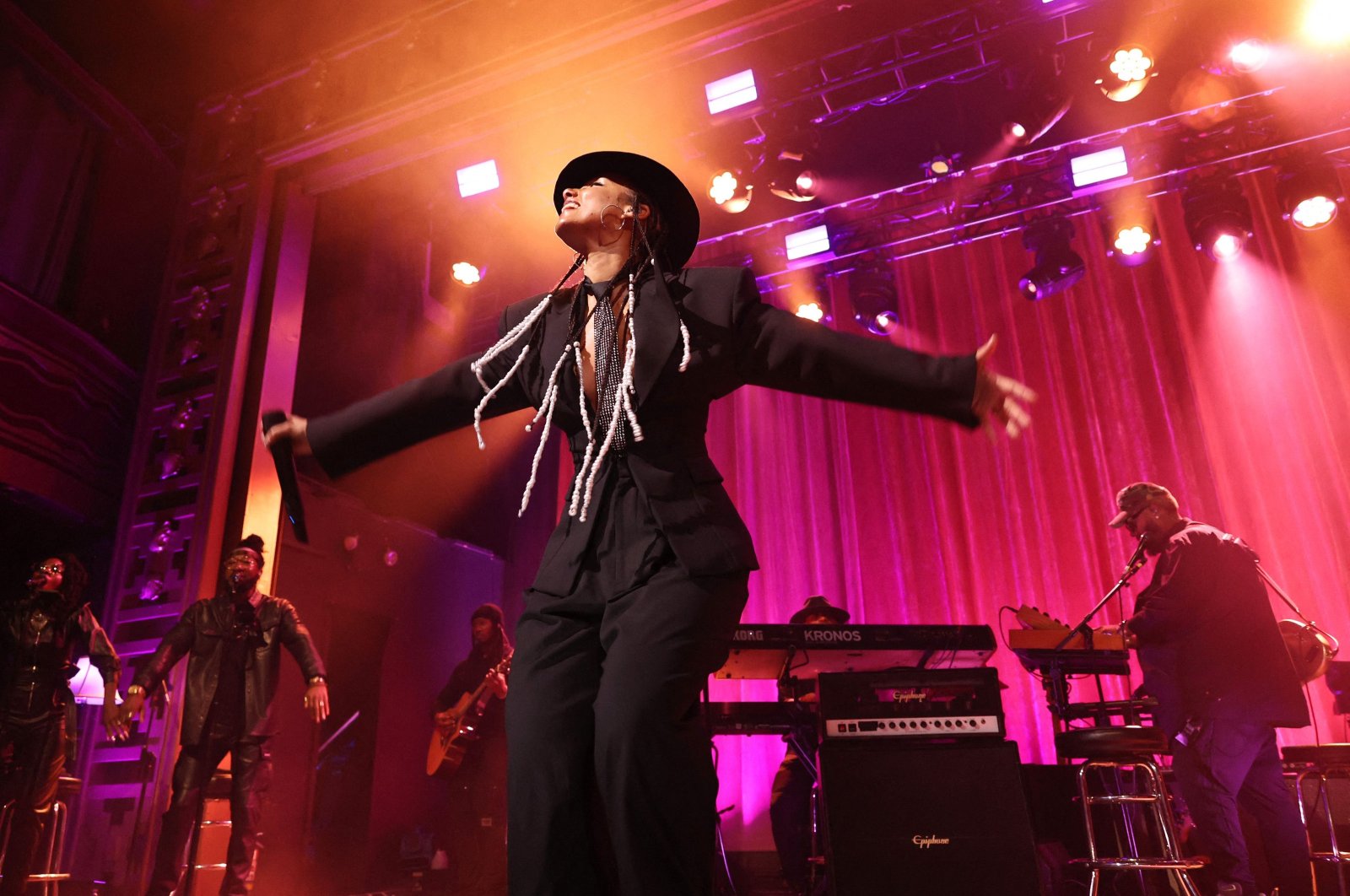 Alicia Keys performs onstage during &quot;The Diary of Alicia Keys 20&quot; digital release concert at Webster Hall, New York City, New York, U.S., Dec. 1, 2023. (AFP Photo)