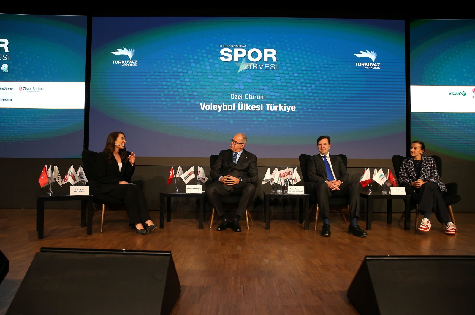 (L-R) Melek Çelik, Mehmet Akif Üstündağ, Tankut Turnaoğlu and Pelin Çelik during a panel at the Turkuvaz Media Group Sports Summit, Istanbul, Türkiye, Dec. 25, 2023. (Courtesy of Turkuvaz Medya)