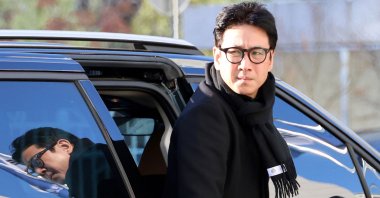 Lee Sun-kyun arriving at a police station in Incheon for his police questioning over his alleged use of marijuana and other psychoactive drugs, Incheon, South Korea, Dec. 23, 2023. (AFP Photo)