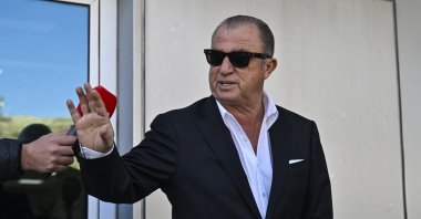 Panathinaikos new coach Fatih Terim speaks to the press ahead of his departure to Greece, Istanbul, Türkiye, Dec. 26, 2023. (AA Photo)