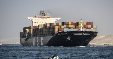 A Mediterranean Shipping Company (MSC) container ship crosses the Suez Canal toward the Red Sea in Ismailia, Egypt, Dec. 22, 2023. (EPA File Photo)