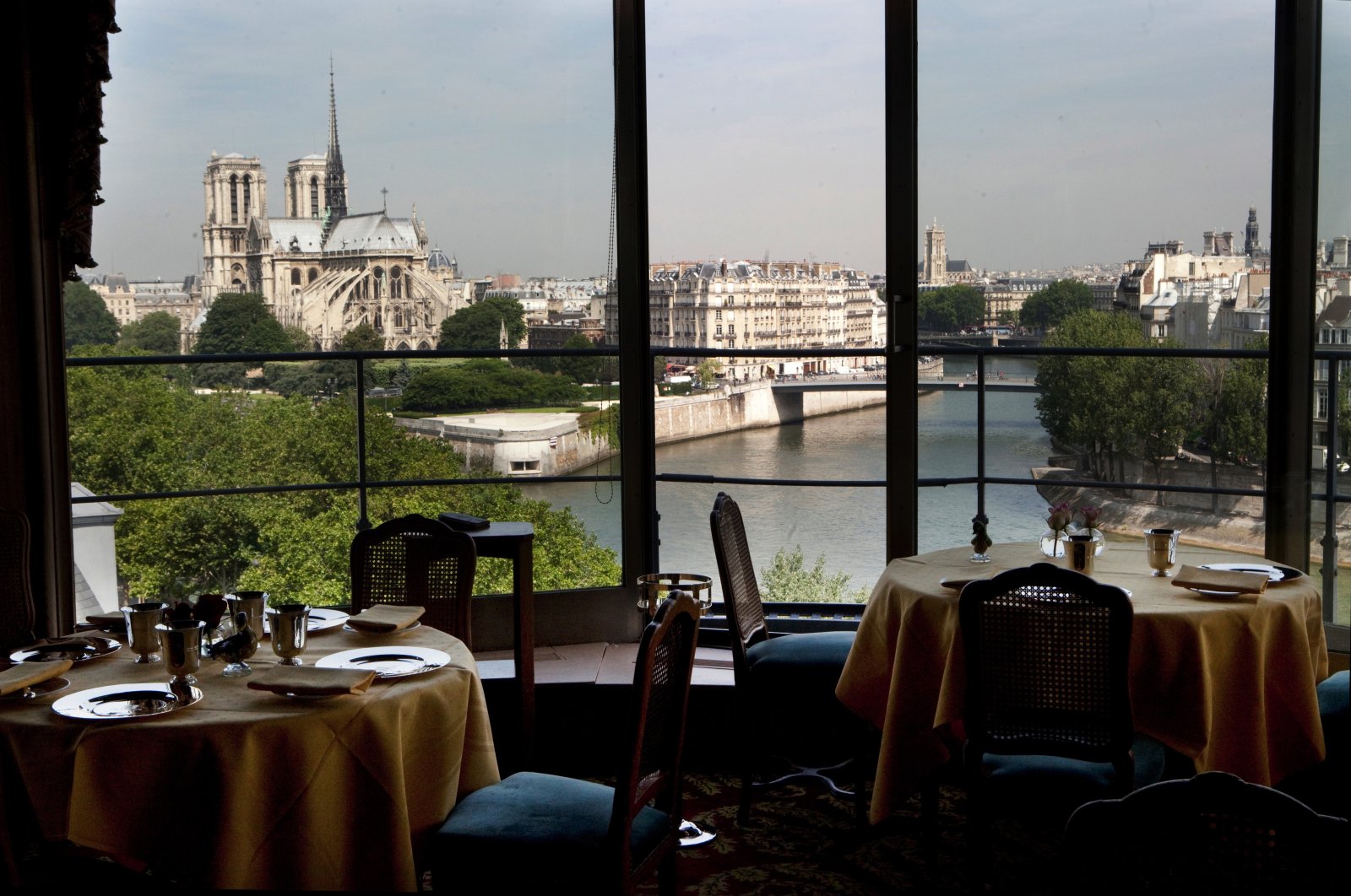 View from the La Tour d&#039;Argent restaurant in Paris, France. Nov. 1, 2011. (Getty Images Photo)