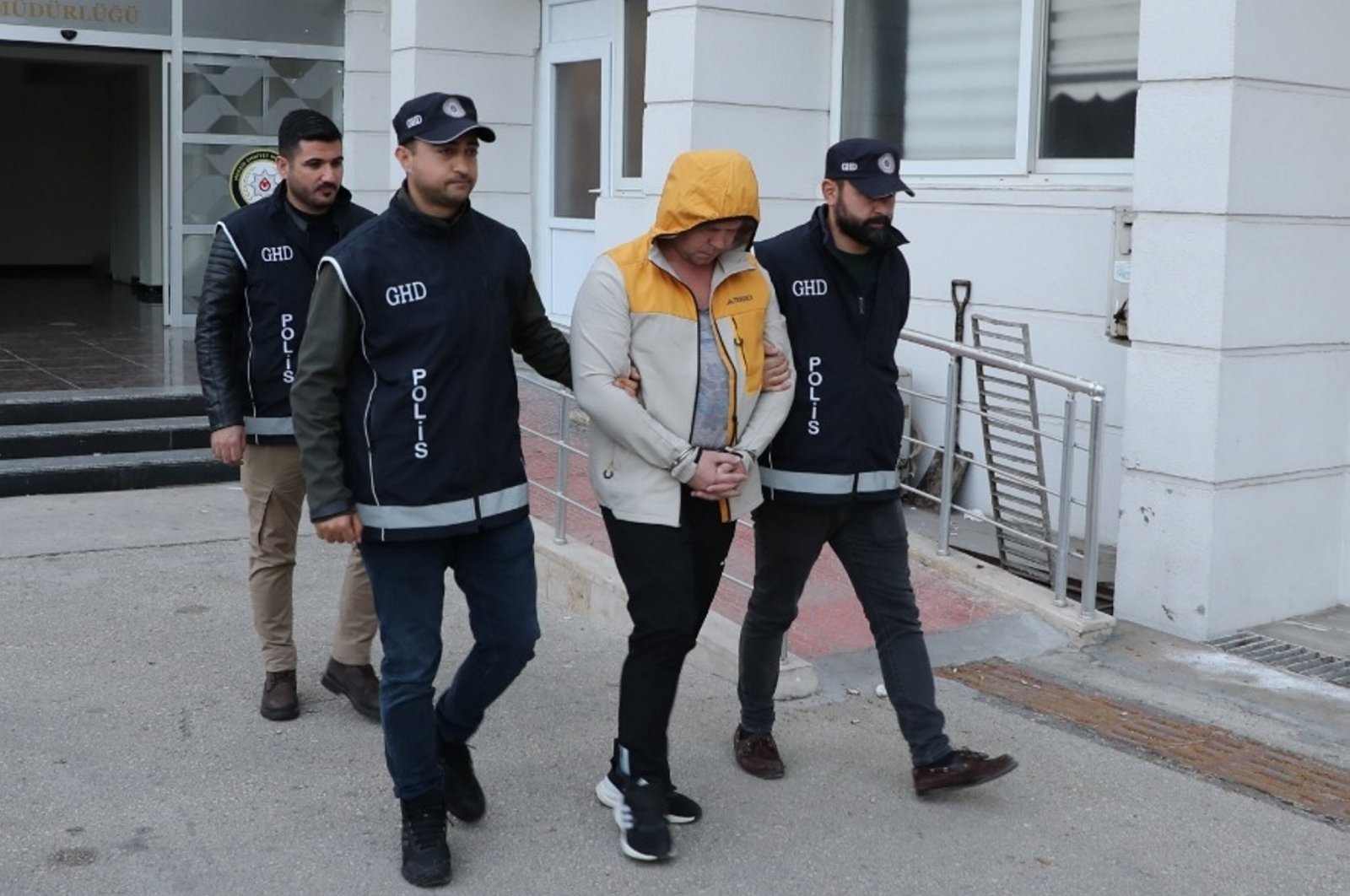 An Interpol wanted a Russian national suspect nabbed in Mersin, Türkiye, Jan. 3, 2023. (AA Photo)