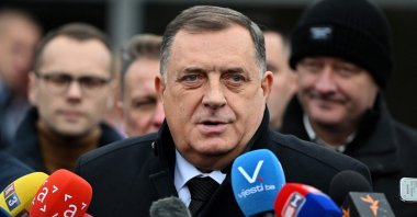 Bosnian Serb leader Milorad Dodik delivers a statement to journalists gathered in front of the courthouse of Bosnia-Herzegovina in Sarajevo on Dec. 6, 2023. (AFP File Photo)