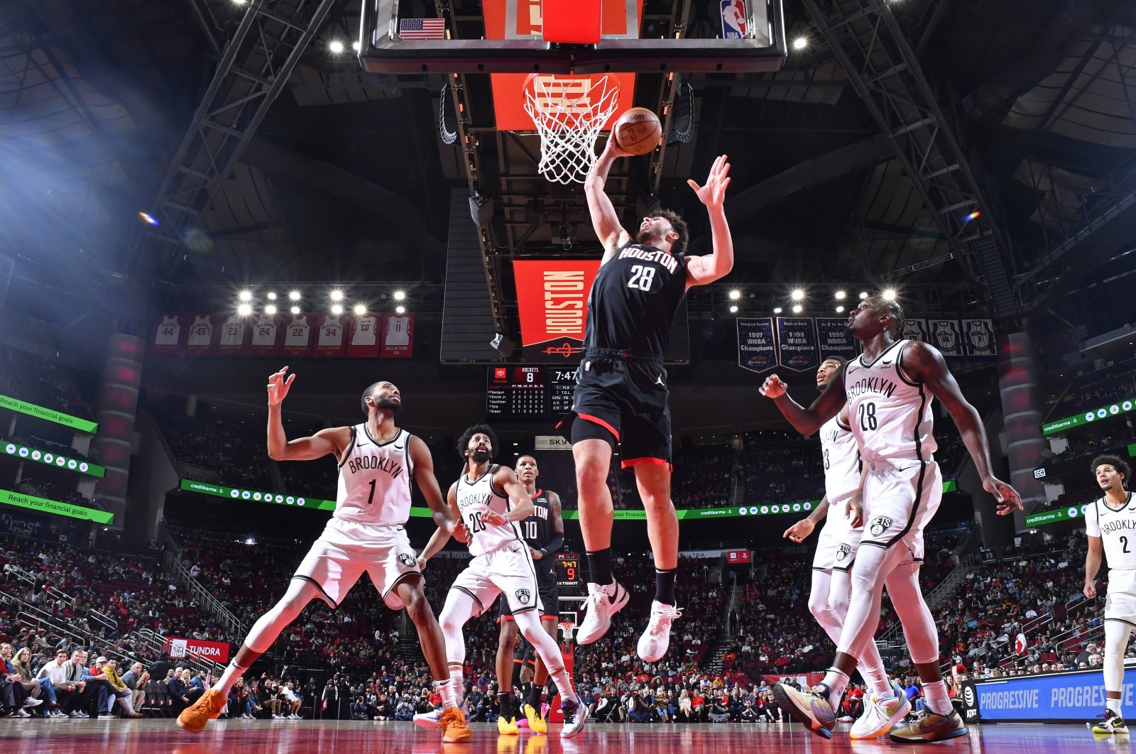 Houston Rockets&#039; Alperen Şengün (C) rebounds during the game against the Brooklyn Nets, at the Toyota Center, Houston, Texas, Jan. 3, 2024. (Getty Images Photo)