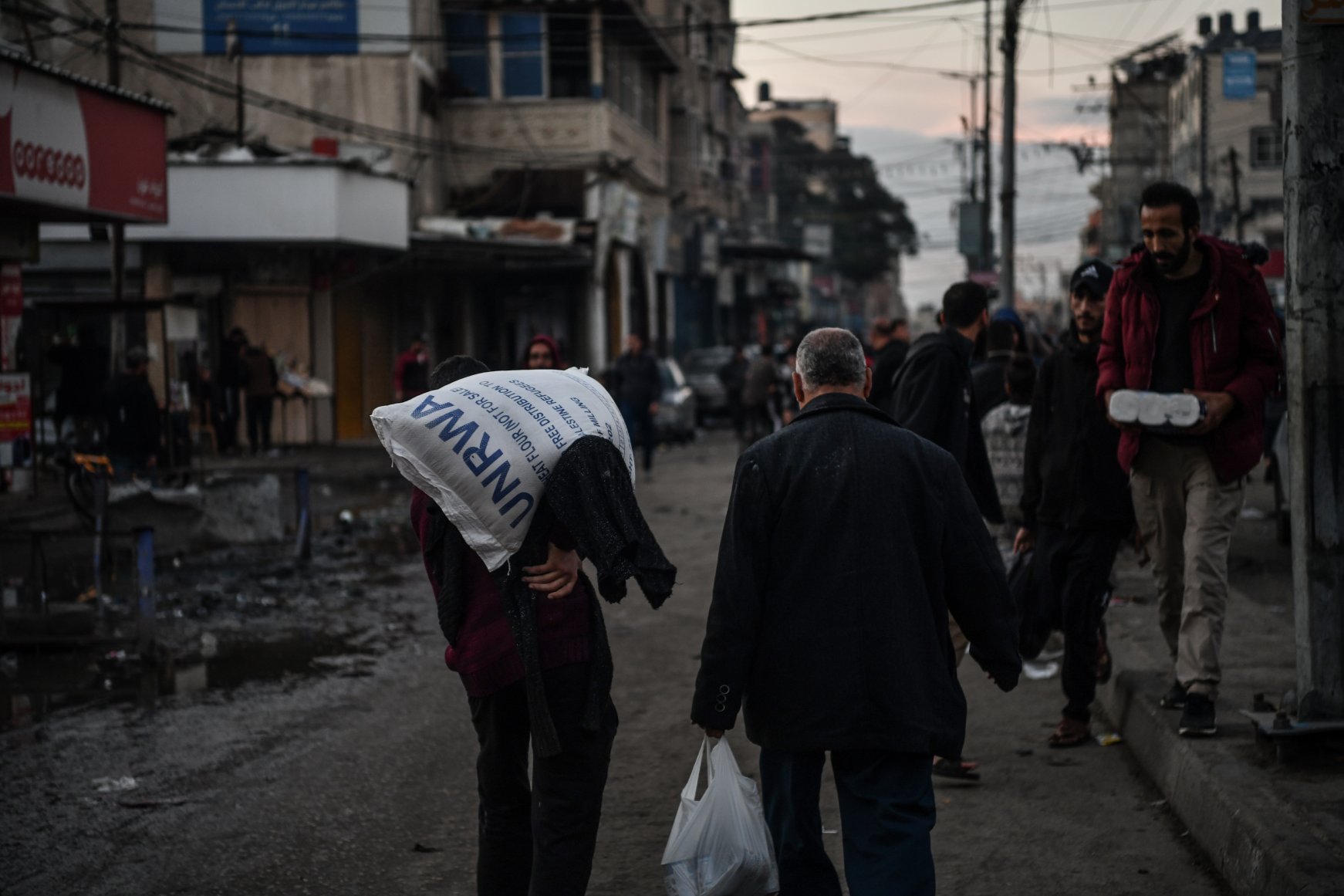 World Losing Its Humanity: Gaza Border Hunger And Thirst | Daily Sabah