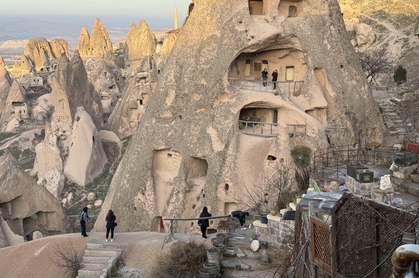 600 bin turist Kapadokya'nın doğal manzarasının tadını çıkarıyor