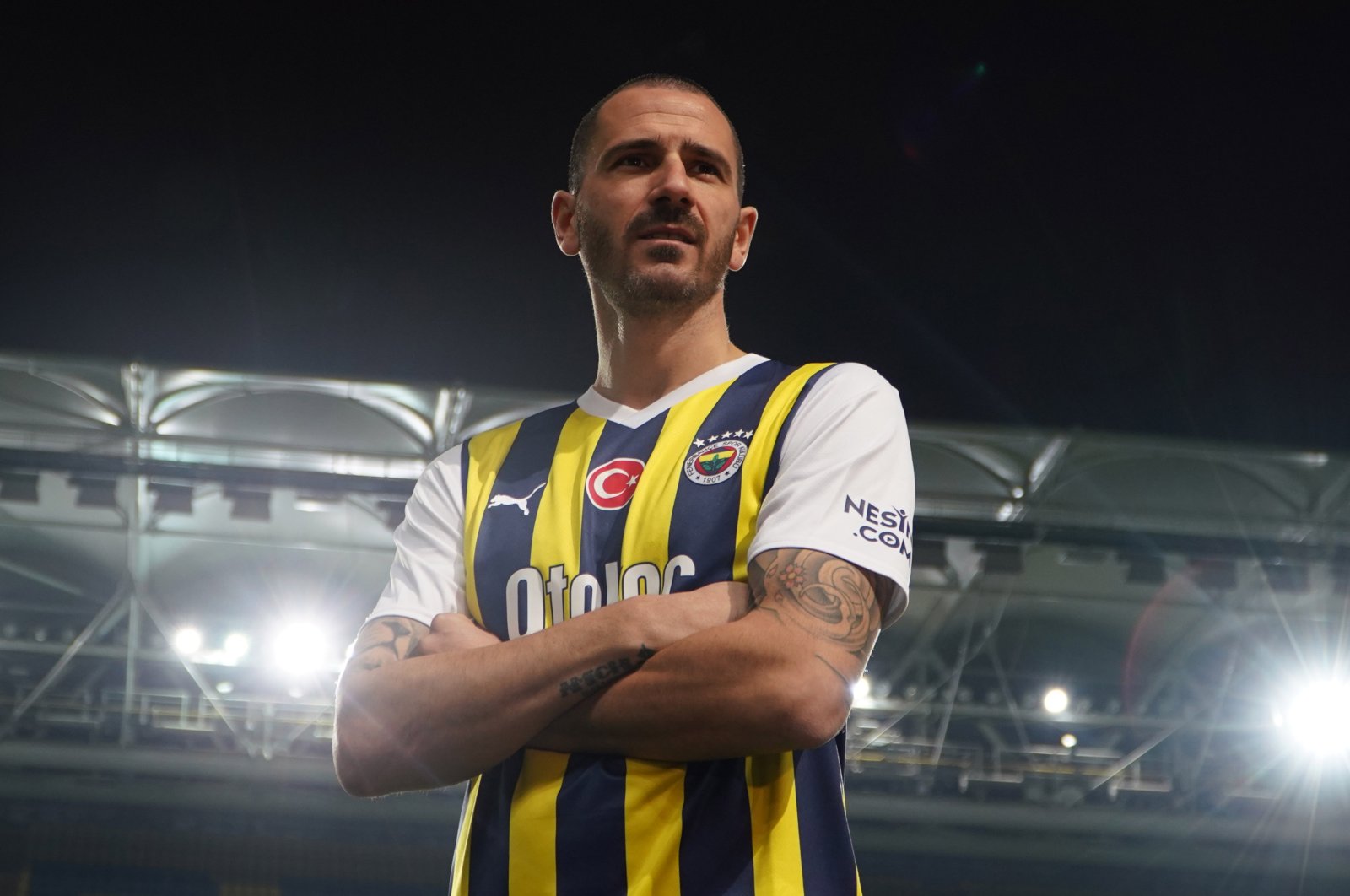 Italian defender Leonardo Bonucci poses after signing for Fenerbahçe, in Istanbul, Türkiye, Jan. 11, 2024. (DHA Photo)